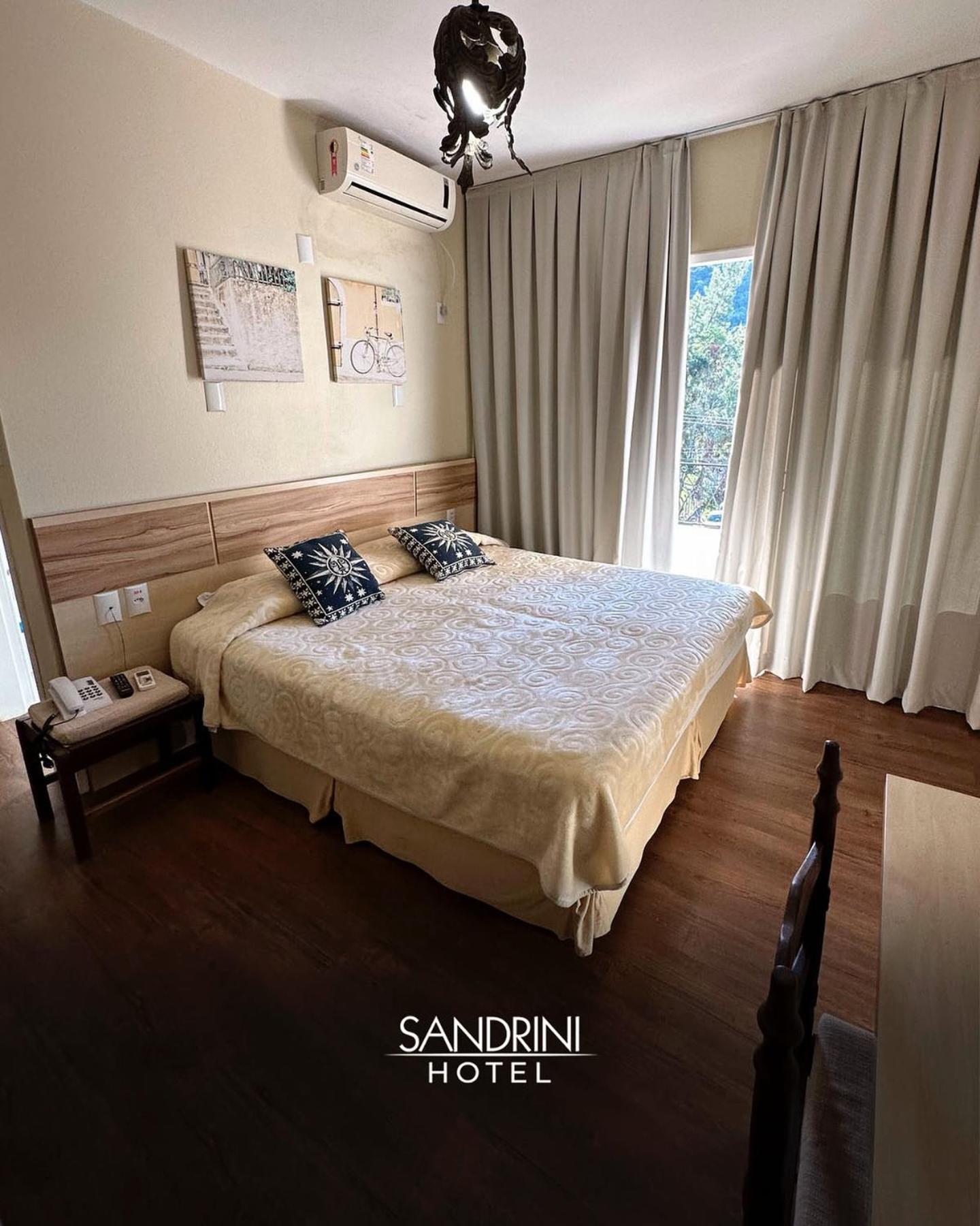 Hotel Sandrini Tubarao Ngoại thất bức ảnh